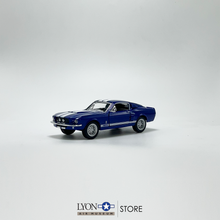 Load image into Gallery viewer, Shelby GT500 - Pullback Model Car
