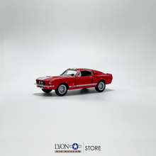 Load image into Gallery viewer, Shelby GT500 - Pullback Model Car
