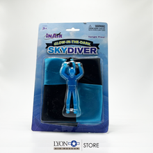Load image into Gallery viewer, Sky Diver - Paratrooper
